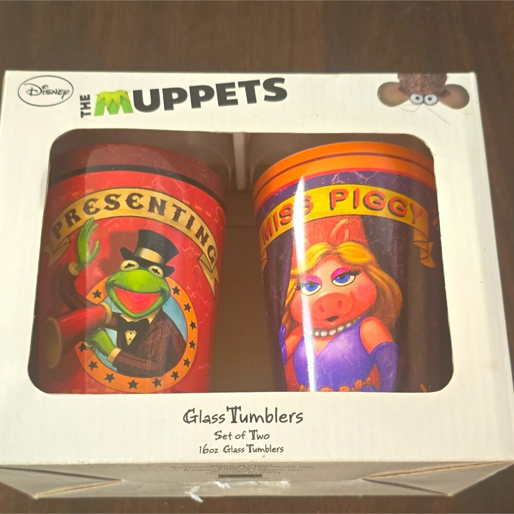Disney The Muppets 16oz Glass Tumblers Set of 2 - Kermit & Miss Piggy